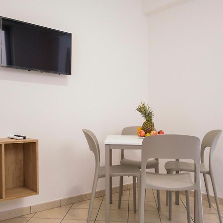 Magico Apartments - 450M Dalla Spiaggia Capo d'Orlando Luaran gambar