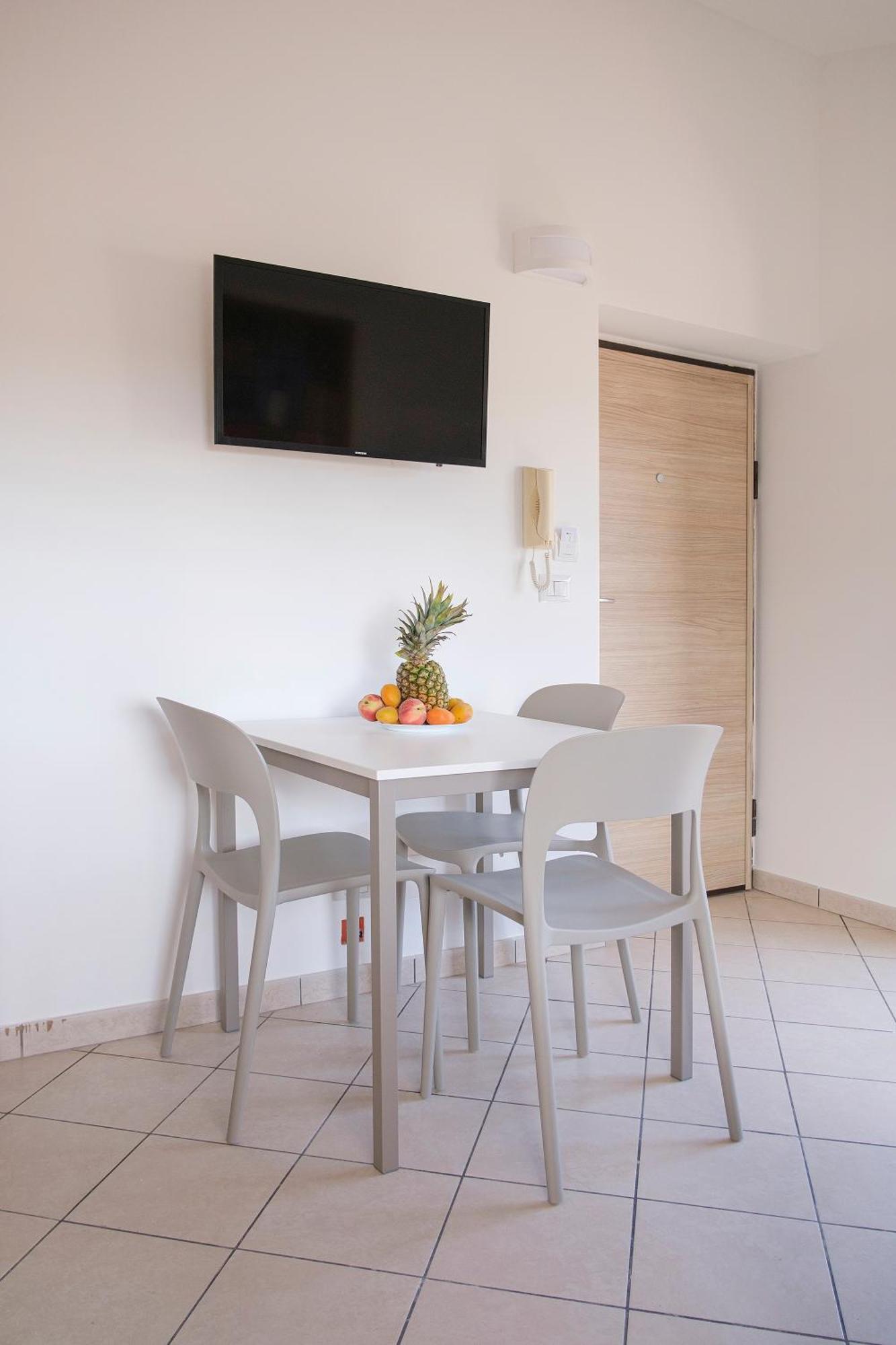 Magico Apartments - 450M Dalla Spiaggia Capo d'Orlando Luaran gambar