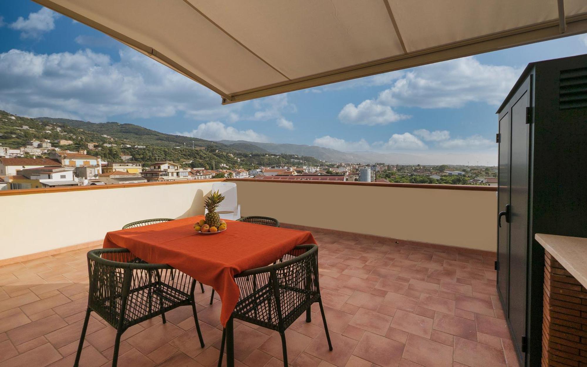 Magico Apartments - 450M Dalla Spiaggia Capo d'Orlando Luaran gambar