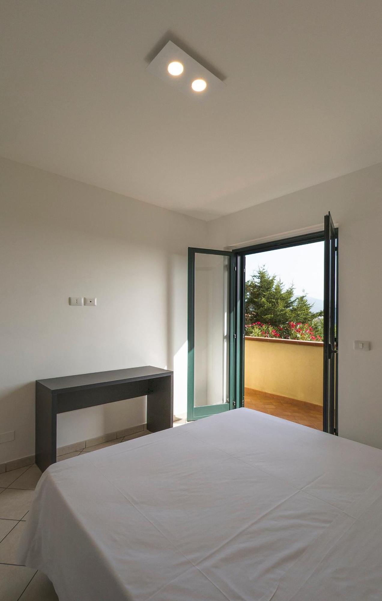 Magico Apartments - 450M Dalla Spiaggia Capo d'Orlando Luaran gambar
