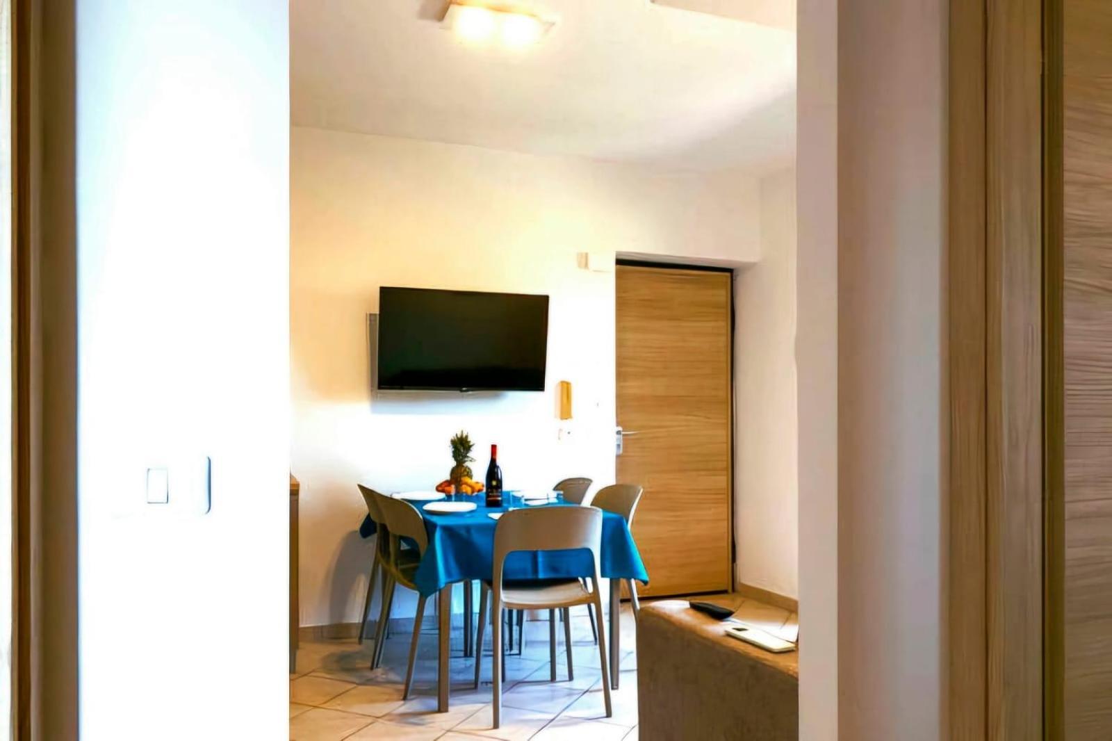 Magico Apartments - 450M Dalla Spiaggia Capo d'Orlando Luaran gambar